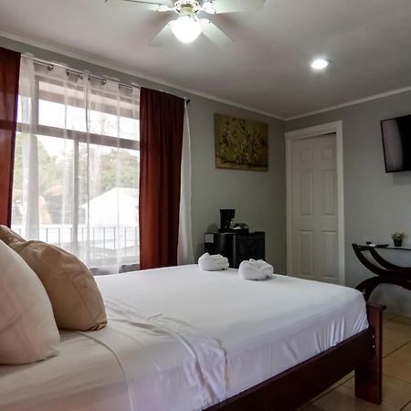 Coati Arenal Lodge Ла Фортуна Экстерьер фото